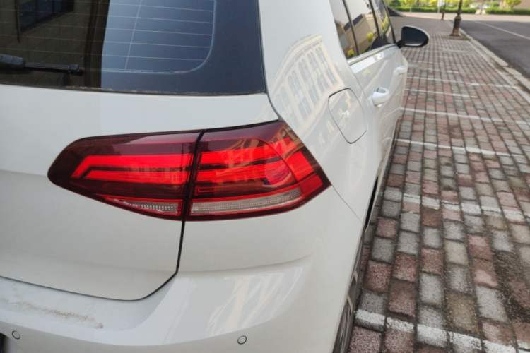 Used Volkswagen Golf 2020 Zhiai Edition 280TSI DSG Comfort Model Right Rear Taillight