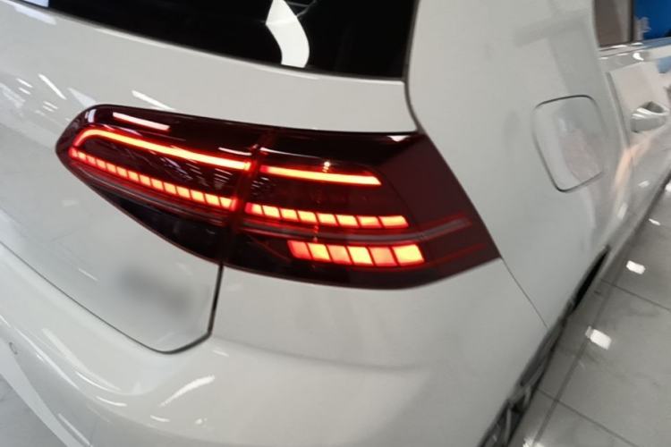 Used Volkswagen Golf 2020 280TSI DSG Luxury Edition Right Rear Taillight