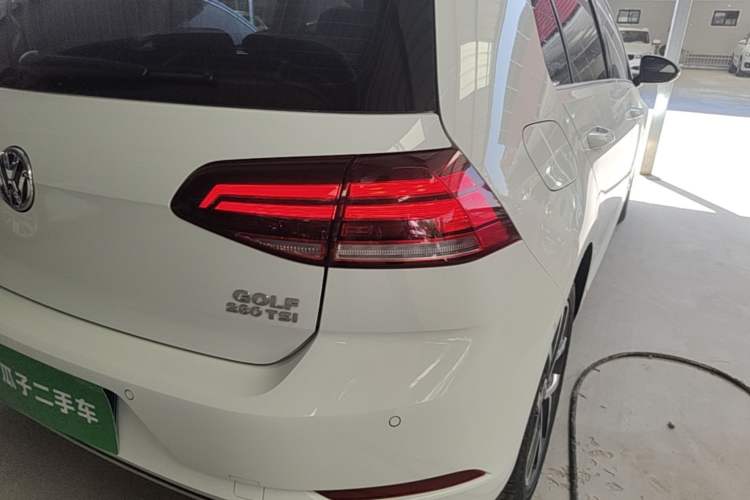 Used Volkswagen Golf 2020 280TSI DSG Comfort Version Right Rear Taillight