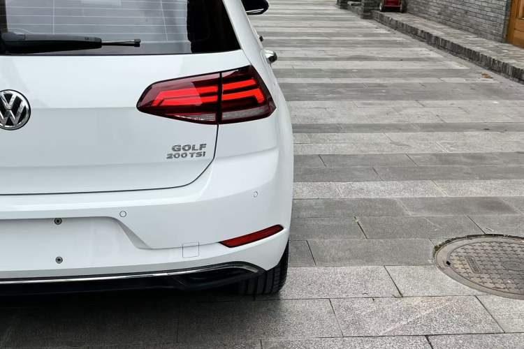 Used Volkswagen Golf 2020 200TSI DSG Comfortable and Ambitious Edition Right Rear Taillight