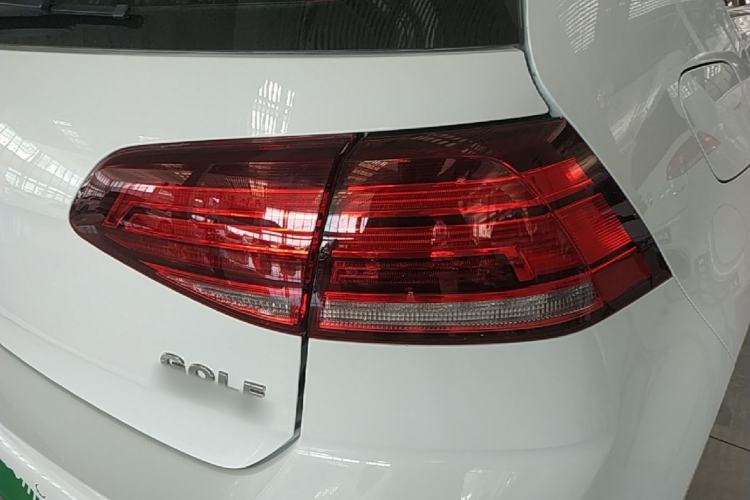 Used Volkswagen Golf 2020 Zhiai Edition 280TSI DSG Comfort Model Right Rear Taillight