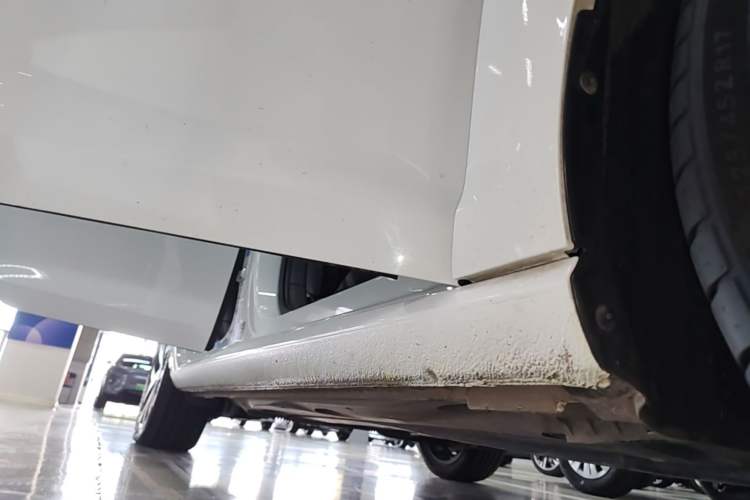 Used Volkswagen Golf 2020 Zhiai Edition 280TSI DSG Comfort Model Right Side Sill
