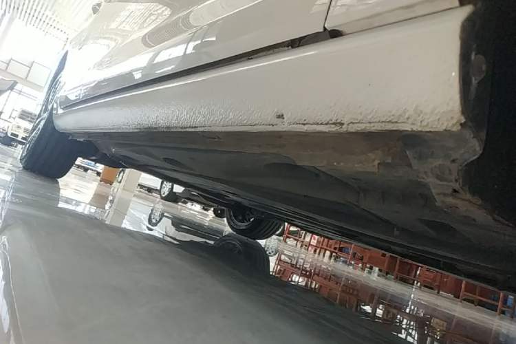Used Volkswagen Golf 2020 Zhiai Edition 280TSI DSG Comfort Model Right Side Sill