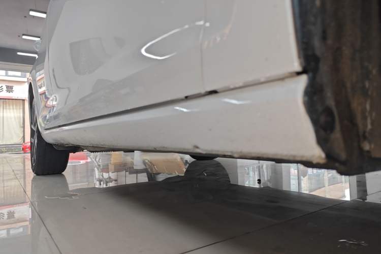 Used Volkswagen Golf 2020 280TSI DSG Comfort Version Right Side Sill