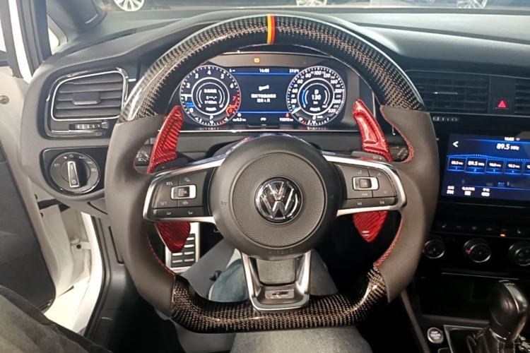 Used Volkswagen Golf 2020 Charming Edition 280TSI DSG R-Line Steering Wheel