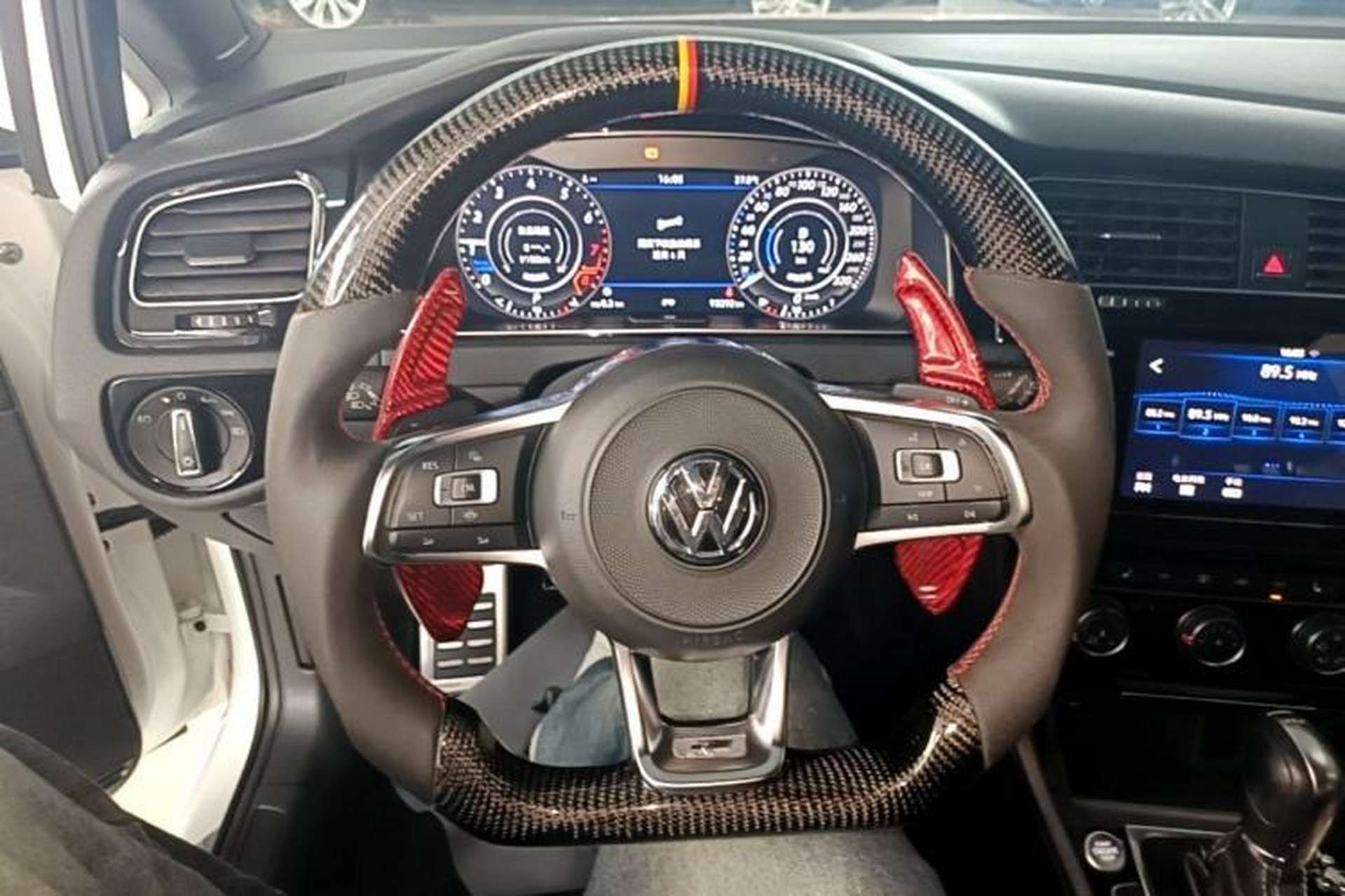 Used Volkswagen Golf 2020 Charming Edition 280TSI DSG R-Line Steering Wheel