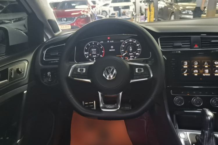 Used Volkswagen Golf 2020 Charming Edition 280TSI DSG R-Line Steering Wheel