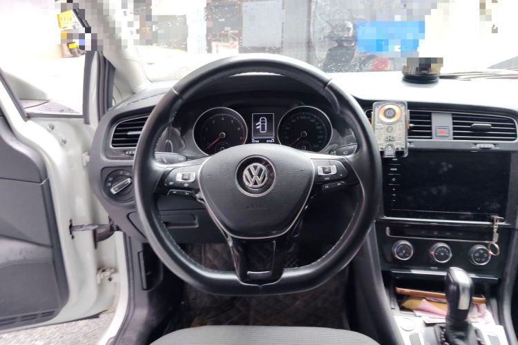 Used Volkswagen Golf 2020 Zhiai Edition 280TSI DSG Comfort Model Steering Wheel