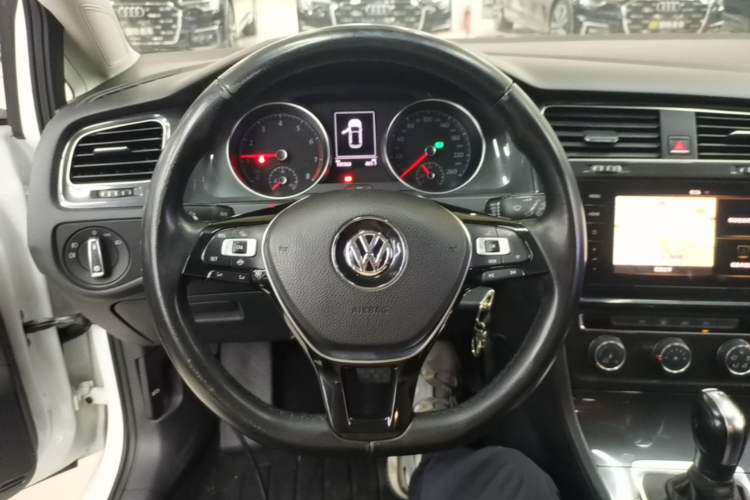 Used Volkswagen Golf 2020 280TSI DSG Comfort Version Steering Wheel