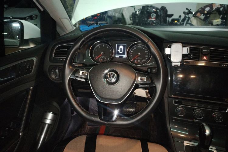 Used Volkswagen Golf 2020 280TSI DSG Comfort Version Steering Wheel