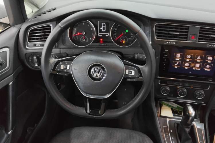 Used Volkswagen Golf 2020 280TSI DSG Comfort Version Steering Wheel