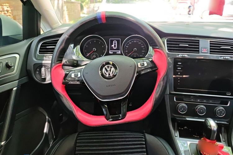 Used Volkswagen Golf 2020 280TSI DSG Comfort Version Steering Wheel