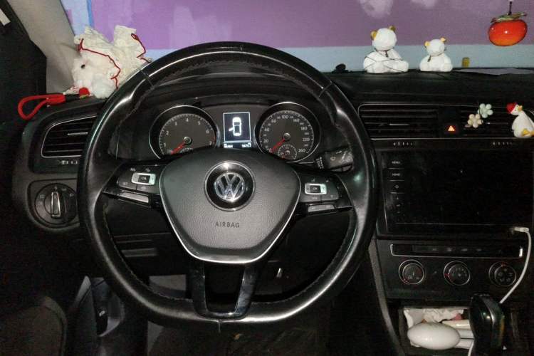 Used Volkswagen Golf 2020 280TSI DSG Comfort Version Steering Wheel