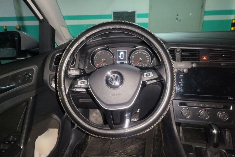 Used Volkswagen Golf 2020 280TSI DSG Comfort Version Steering Wheel