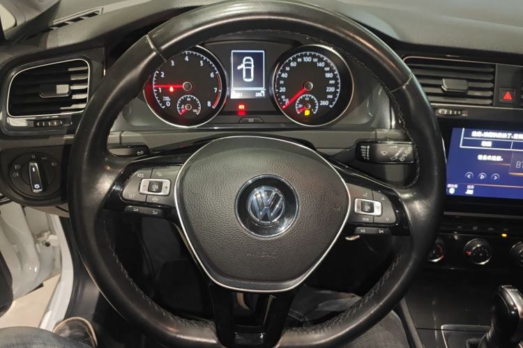 Used Volkswagen Golf 2020 280TSI DSG Comfort Version Steering Wheel