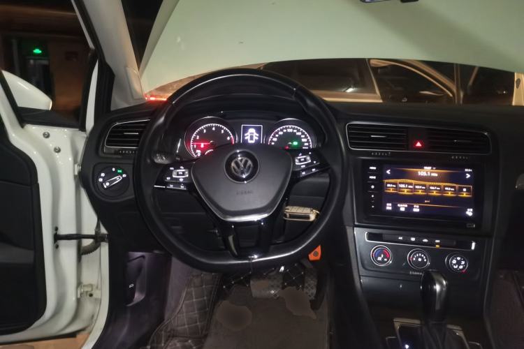 Used Volkswagen Golf 2020 280TSI DSG Comfort Version Steering Wheel