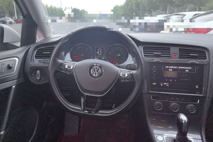 Used Volkswagen Golf 2020 Zhiai Edition 280TSI DSG Comfort Model Steering Wheel