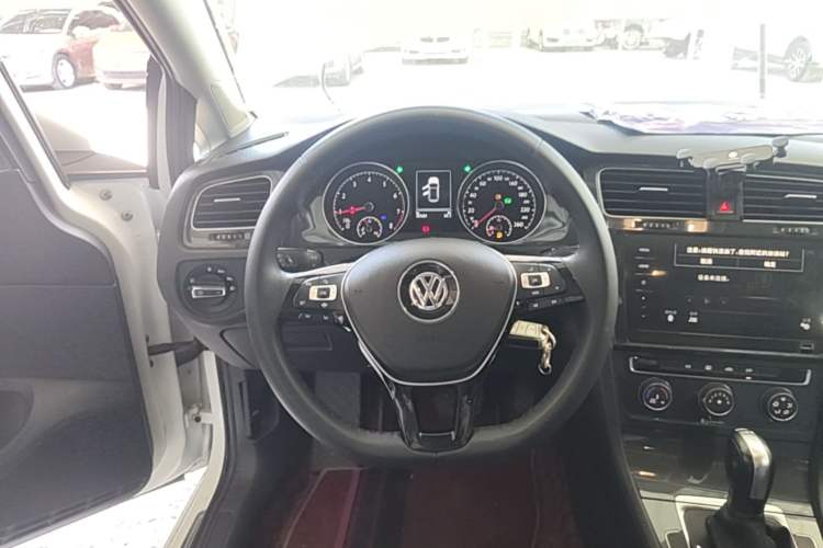 Used Volkswagen Golf 2020 280TSI DSG Comfort Version Steering Wheel