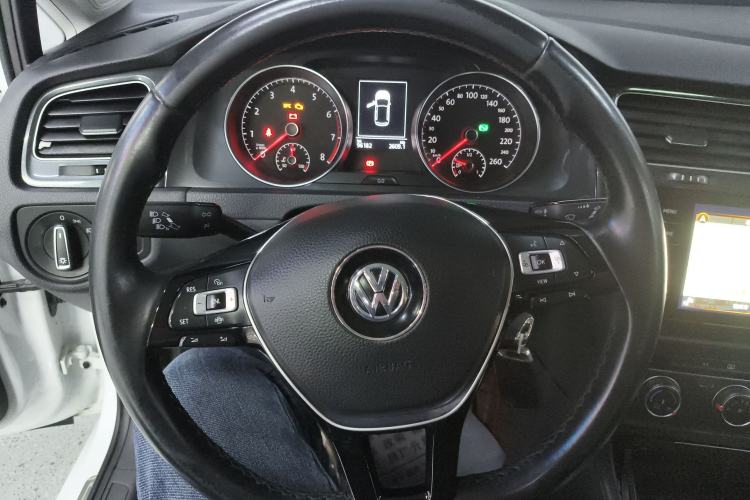 Used Volkswagen Golf 2020 280TSI DSG Comfort Version Steering Wheel