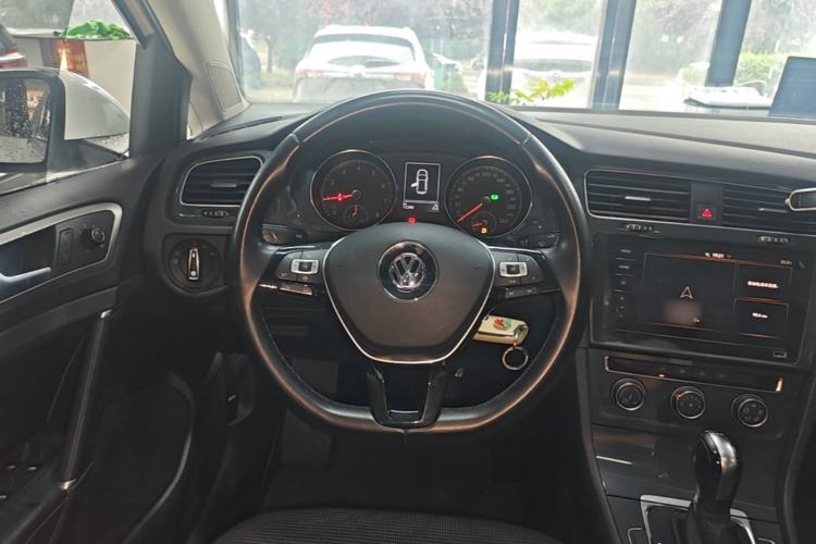 Used Volkswagen Golf 2020 280TSI DSG Comfort Version Steering Wheel