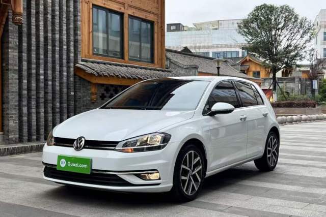 Used Volkswagen Golf 2020 200TSI DSG Comfortable and Ambitious Edition