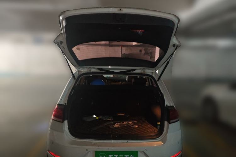 Used Volkswagen Golf 2020 Zhiai Edition 280TSI DSG Comfort Model Trunk