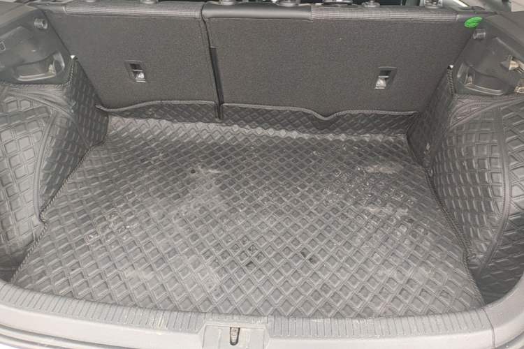 Used Volkswagen Golf 2020 280TSI DSG Comfort Version Trunk