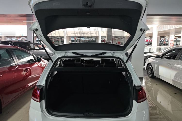 Used Volkswagen Golf 2020 280TSI DSG Comfort Version Trunk