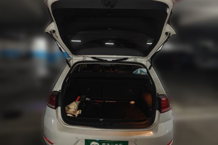 Used Volkswagen Golf 2020 Zhiai Edition 280TSI DSG Comfort Model Trunk