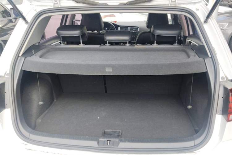 Used Volkswagen Golf 2020 280TSI DSG Comfort Version Trunk