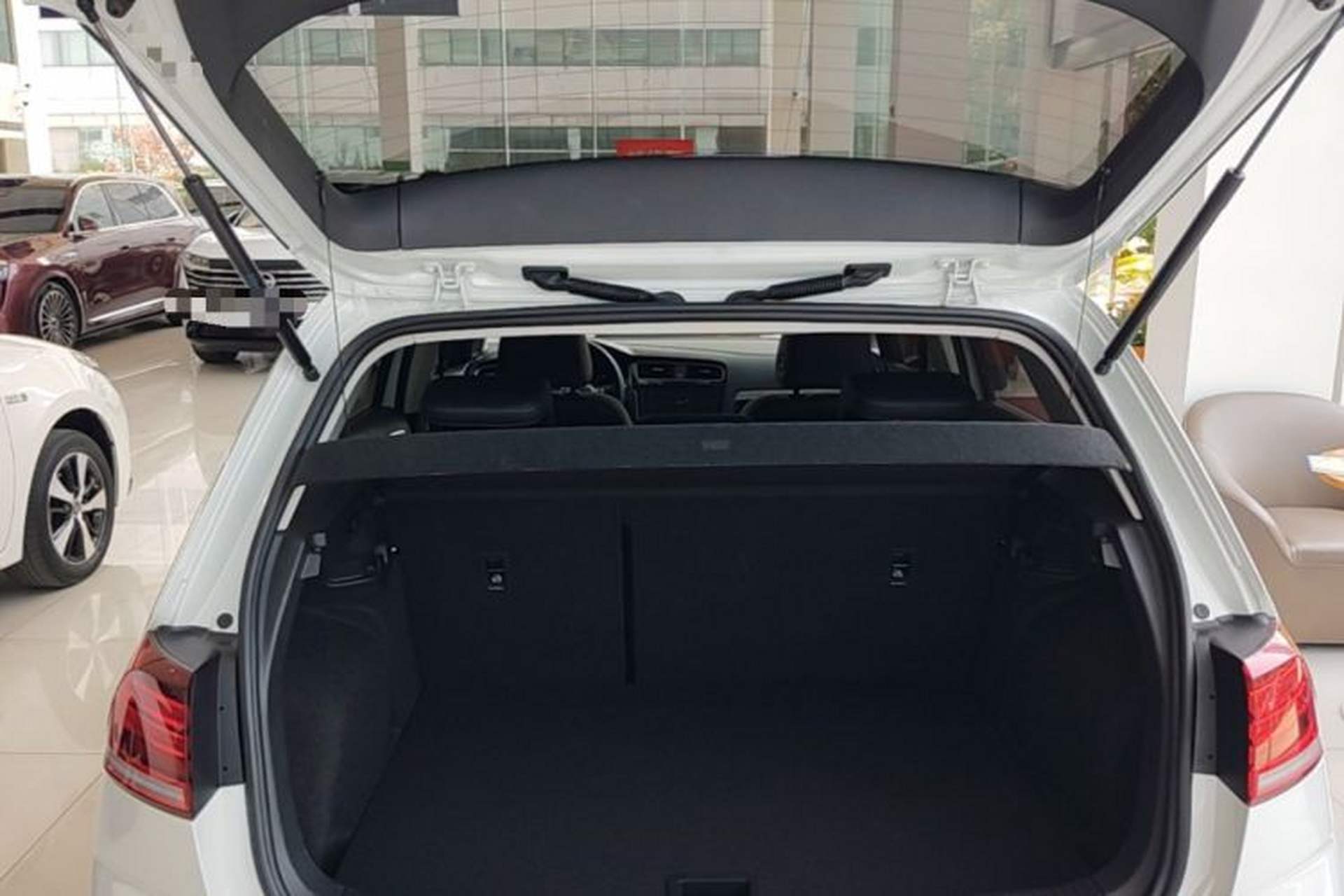 Used Volkswagen Golf 2020 Zhiai Edition 280TSI DSG Comfort Model Trunk