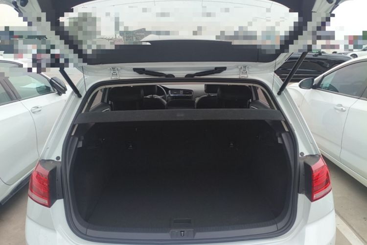 Used Volkswagen Golf 2020 200TSI DSG Comfortable and Ambitious Edition Trunk