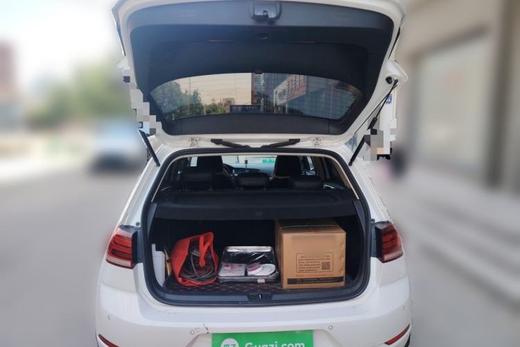 Used Volkswagen Golf 2020 Zhiai Edition 200TSI DSG Comfortable & Ambitious Version Trunk