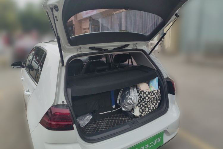 Used Volkswagen Golf 2020 Zhiai Edition 280TSI DSG Luxury Model Trunk