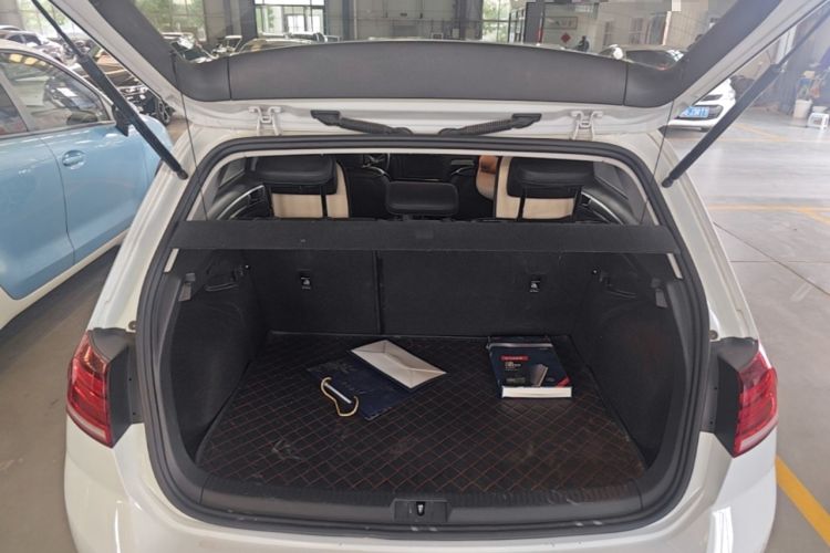 Used Volkswagen Golf 2020 280TSI DSG Comfort Version Trunk