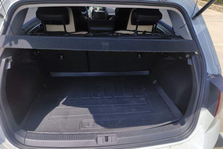 Used Volkswagen Golf 2020 280TSI DSG Comfort Version Trunk
