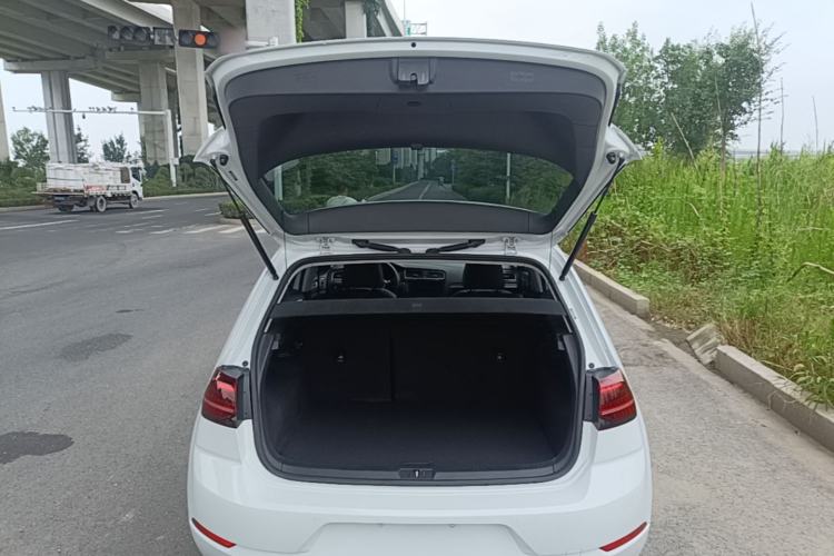 Used Volkswagen Golf 2020 280TSI DSG Luxury Edition Trunk