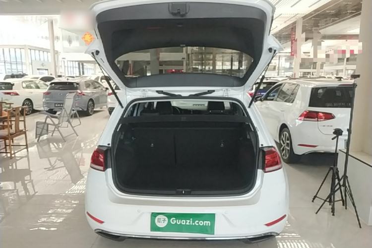 Used Volkswagen Golf 2020 Zhiai Edition 280TSI DSG Comfort Model Trunk