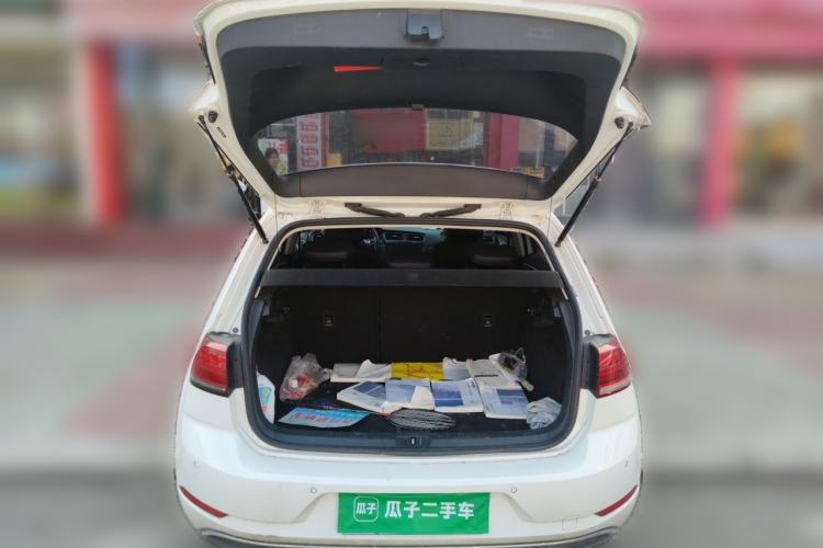 Used Volkswagen Golf 2020 Zhiai Edition 280TSI DSG Comfort Model Trunk