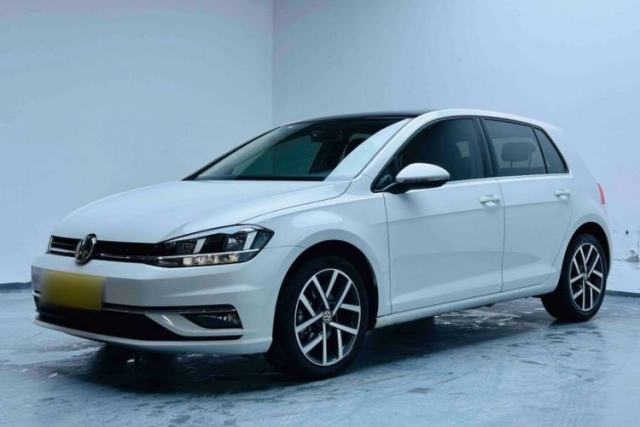 Used Volkswagen Golf 2020 Zhiai Edition 200TSI DSG Comfortable & Ambitious Version