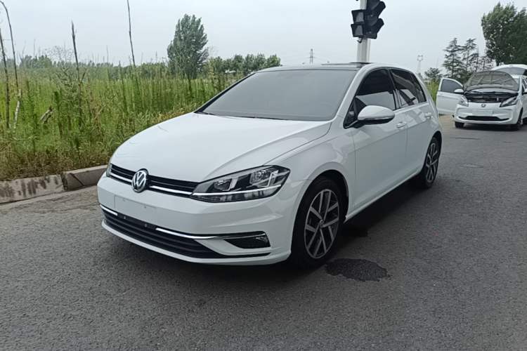 Used Volkswagen Golf 2020 280TSI DSG Luxury Edition Guazi used car, China used car export, Used car for sale, Used Volkswagen cars, Cheapest cars for sale
