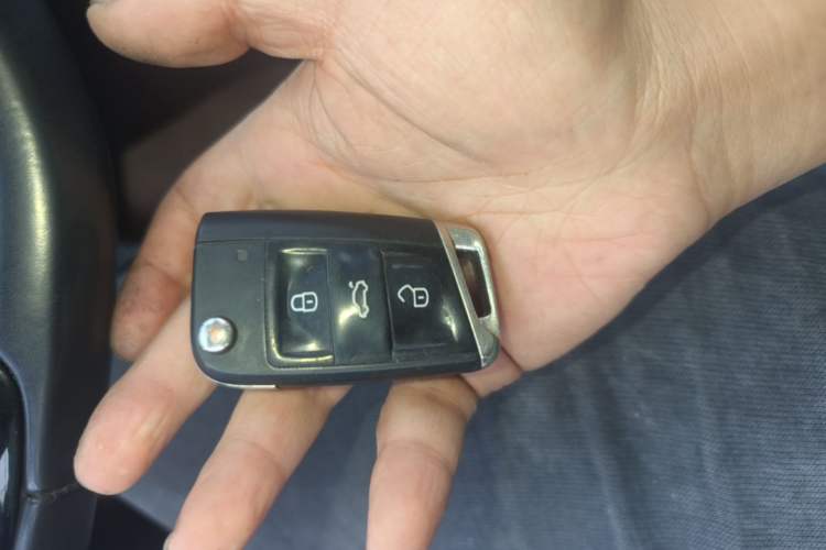 Used Volkswagen Golf 2020 280TSI DSG Comfort Version Vehicle Key