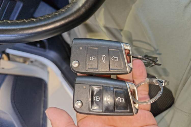 Used Volkswagen Golf 2020 280TSI DSG Comfort Version Vehicle Key