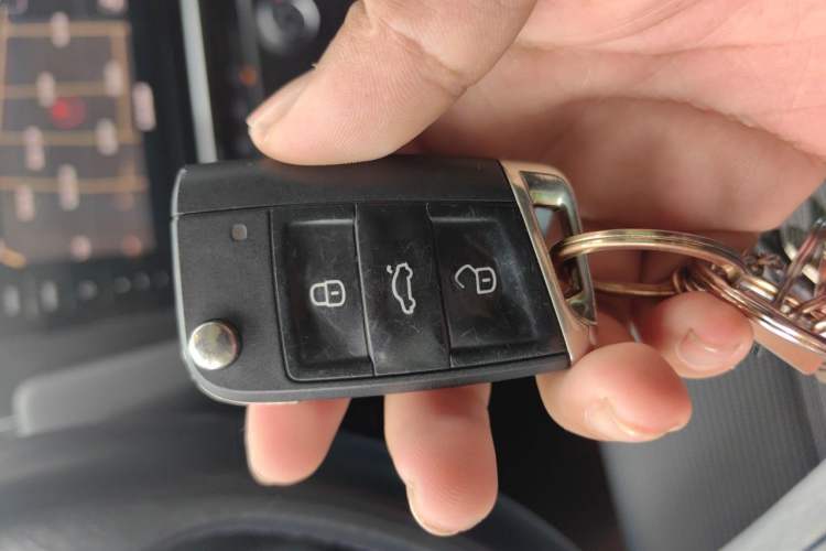 Used Volkswagen Golf 2020 Zhiai Edition 280TSI DSG Comfort Model Vehicle Key