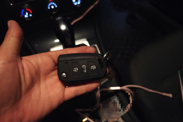 Used Volkswagen Golf 2020 Zhiai Edition 280TSI DSG Comfort Model Vehicle Key