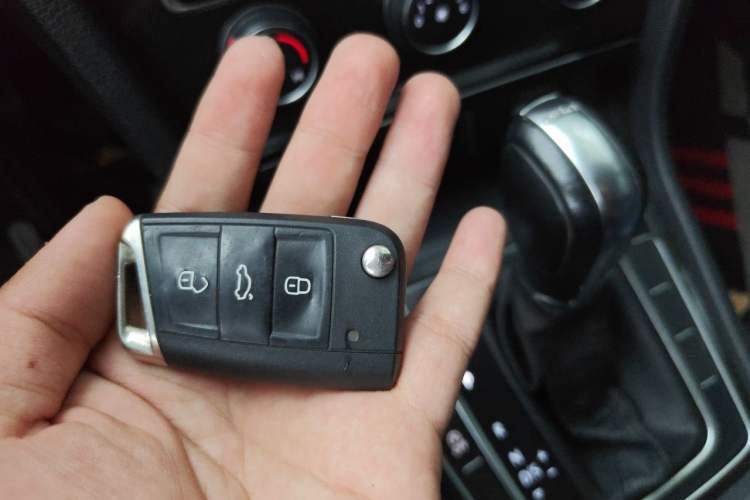 Used Volkswagen Golf 2020 280TSI DSG Luxury Edition Vehicle Key