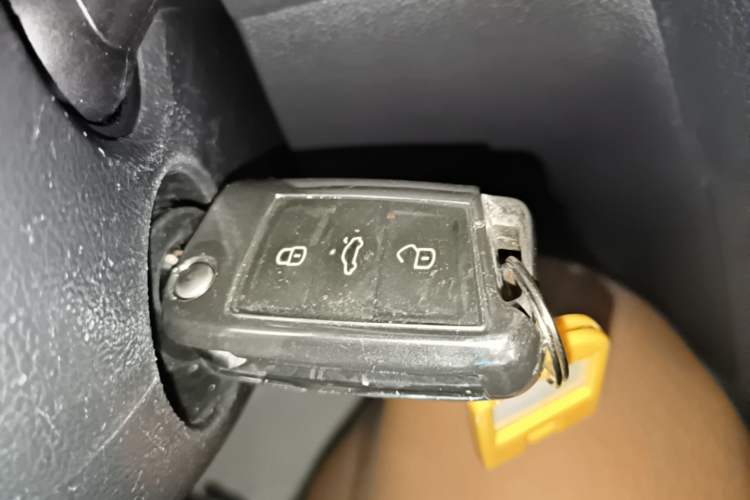 Used Volkswagen Golf 2020 200TSI DSG Comfortable and Ambitious Edition Vehicle Key