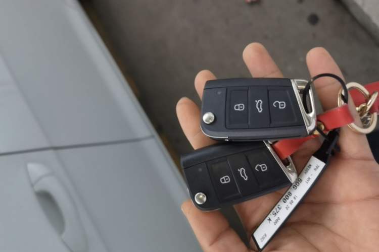 Used Volkswagen Golf 2020 Zhiai Edition 280TSI DSG Comfort Model Vehicle Key