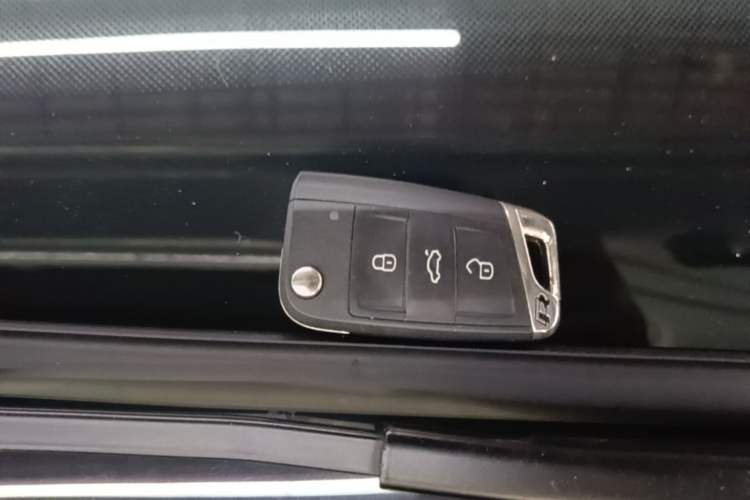 Used Volkswagen Golf 2020 Charming Edition 280TSI DSG R-Line Vehicle Key