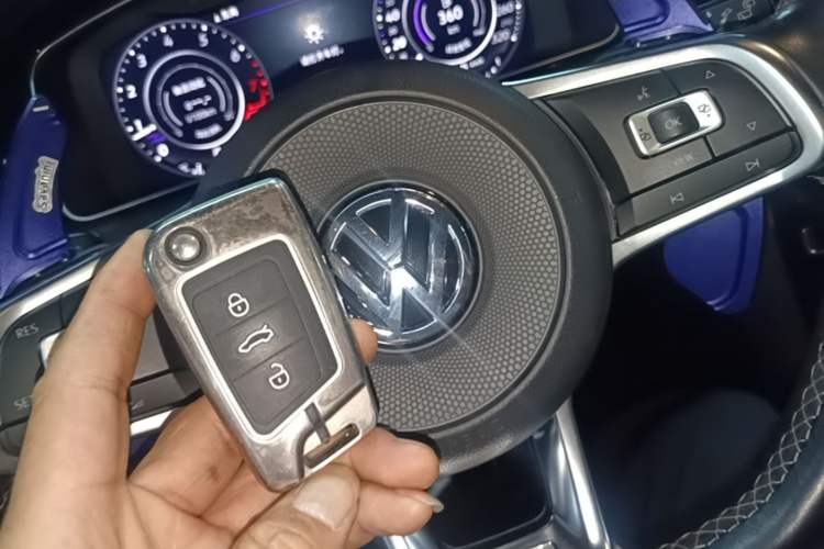 Used Volkswagen Golf 2020 Charming Edition 280TSI DSG R-Line Vehicle Key